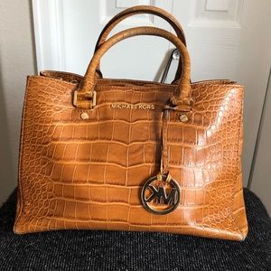 MICHAEL Michael Kors Small Leather Dome Satchel